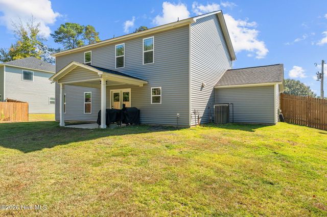 247 N Horace Walters Road, Raeford, NC 28376