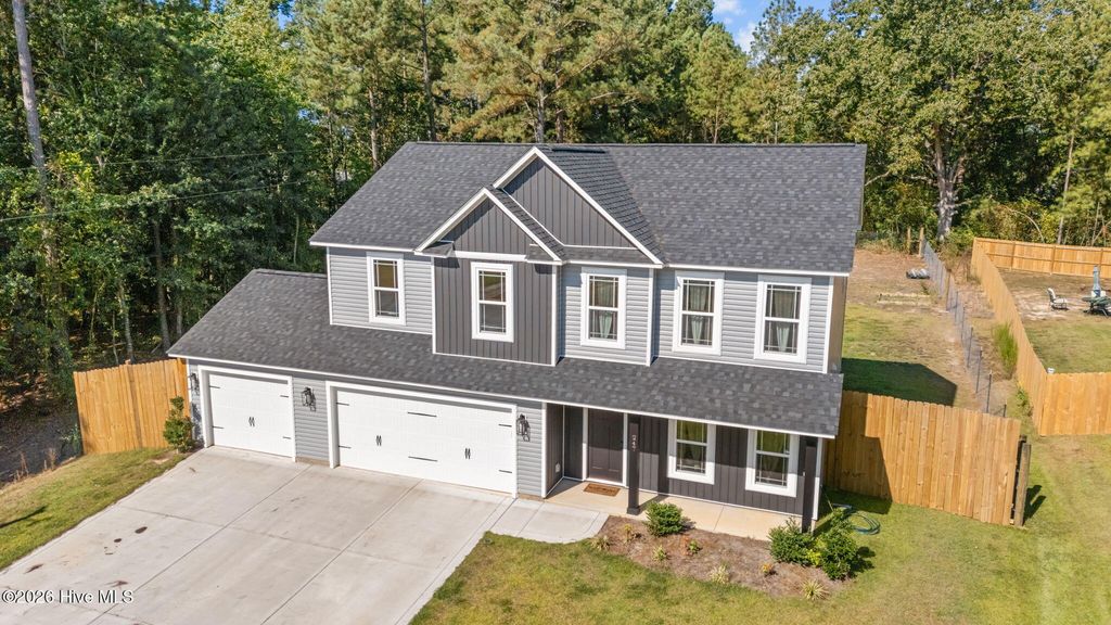 247 N Horace Walters Road, Raeford, NC 28376