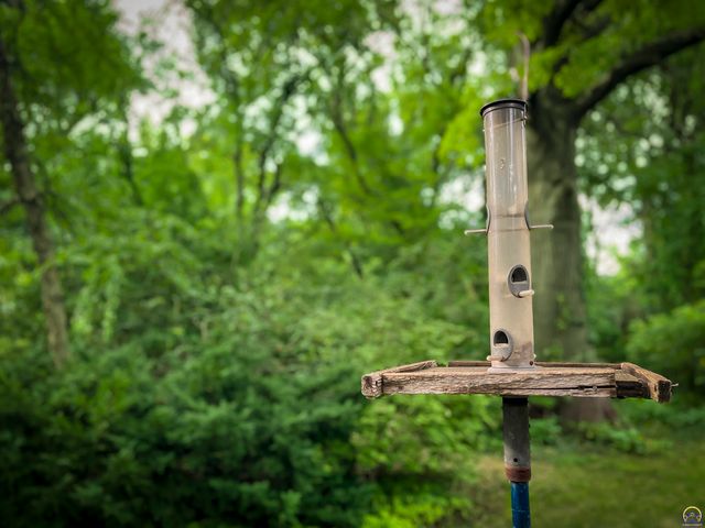 3217 SW 33rd Ct, Topeka, KS 66614