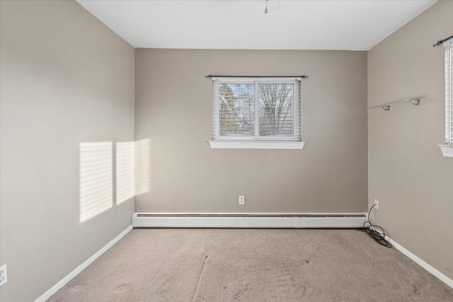 640 W Girard Avenue, Madison Heights, MI 48071