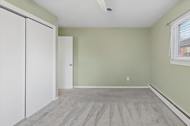 640 W Girard Avenue, Madison Heights, MI 48071