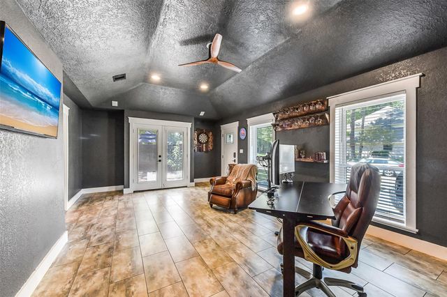 11642 Cypresswood Drive, Houston, TX 77070