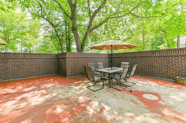 11642 Cypresswood Drive, Houston, TX 77070