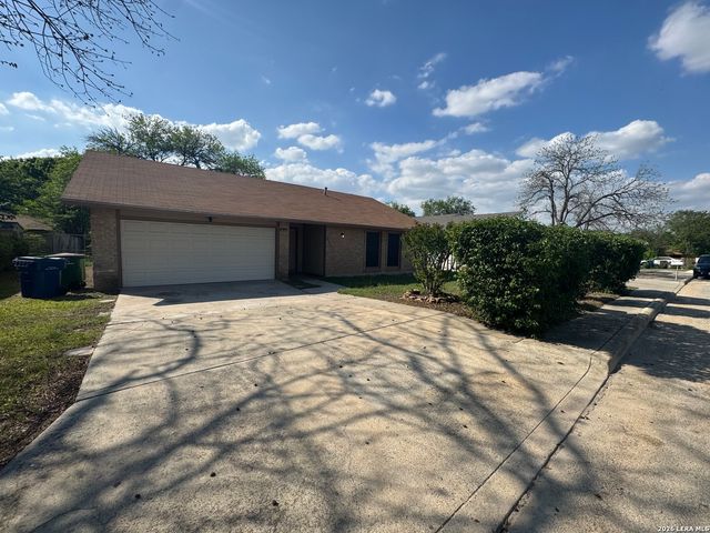 2615 Lakebriar, San Antonio, TX 78222