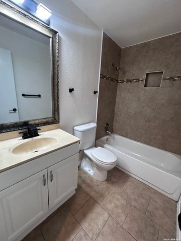 2615 Lakebriar, San Antonio, TX 78222