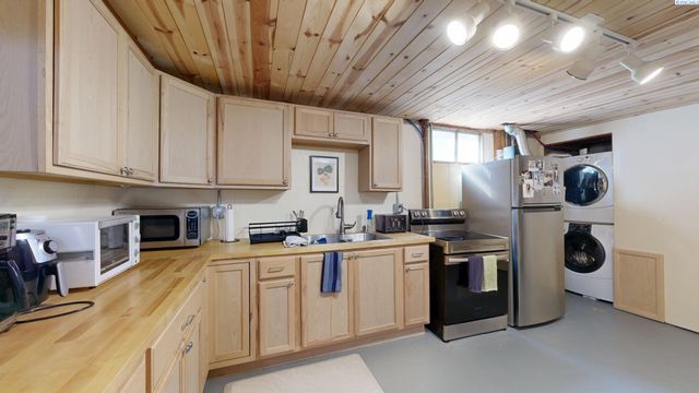 1725 NW Lamont St., Pullman, WA 99163