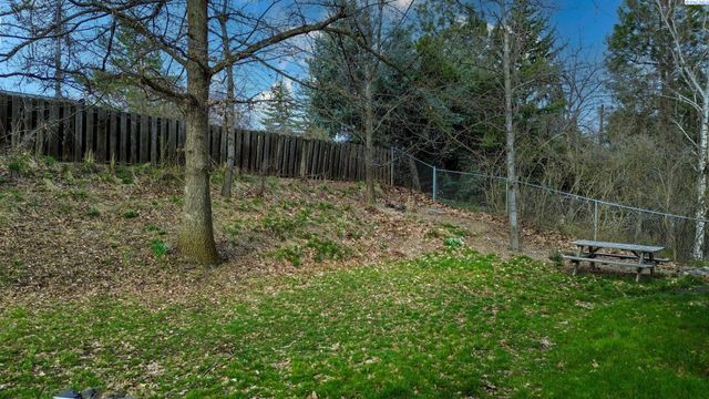 1725 NW Lamont St., Pullman, WA 99163