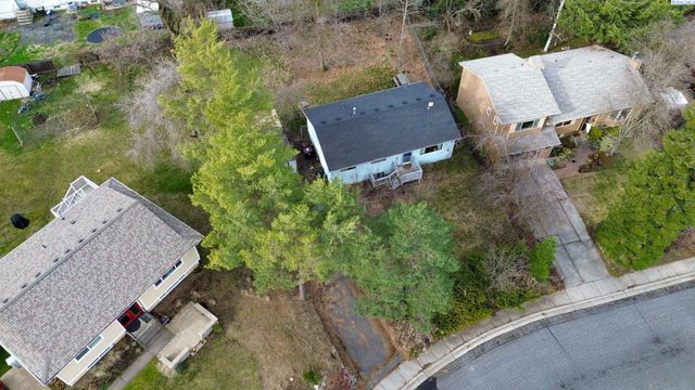 1725 NW Lamont St., Pullman, WA 99163