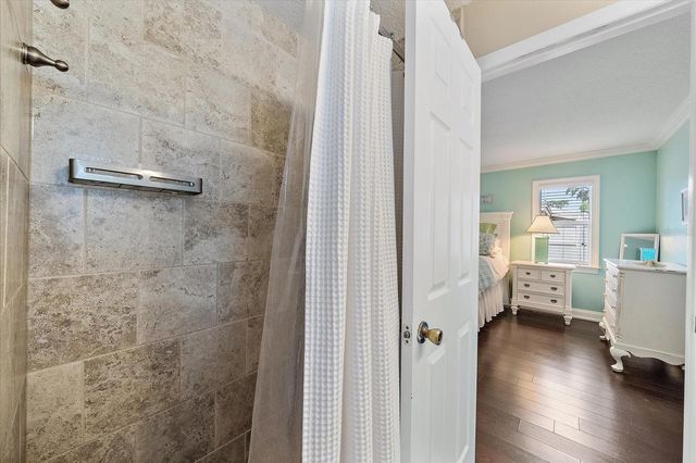 2843 NEW ENGLAND STREET, Sarasota, FL 34231