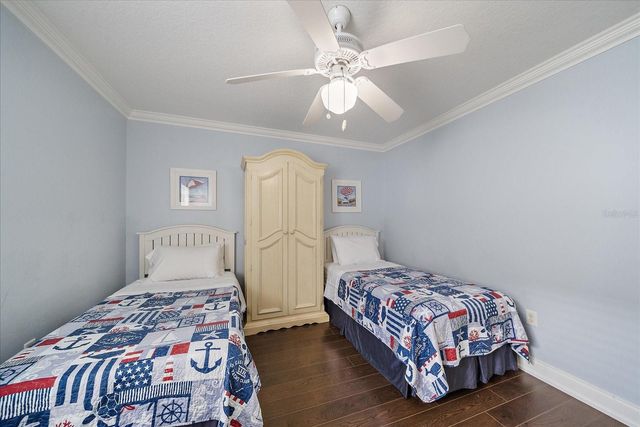 2843 NEW ENGLAND STREET, Sarasota, FL 34231