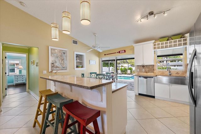2843 NEW ENGLAND STREET, Sarasota, FL 34231