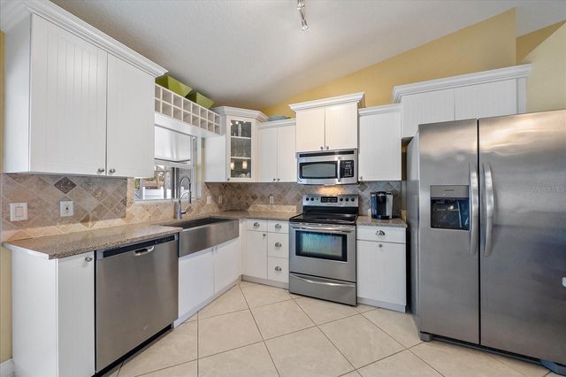 2843 NEW ENGLAND STREET, Sarasota, FL 34231