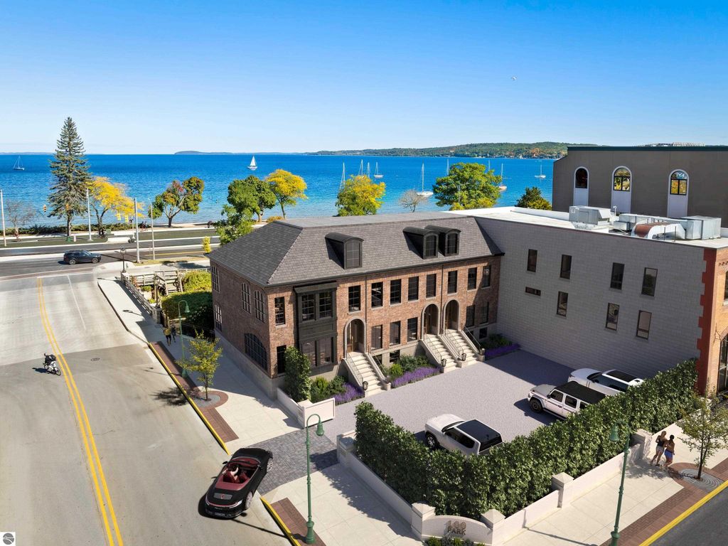 Image 3 of property listing at 100 N Park # A, Traverse City, MI 49684