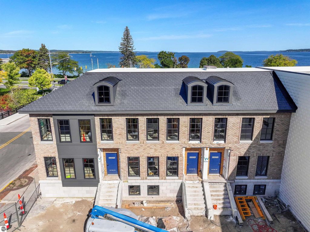 Image 4 of property listing at 100 N Park # A, Traverse City, MI 49684