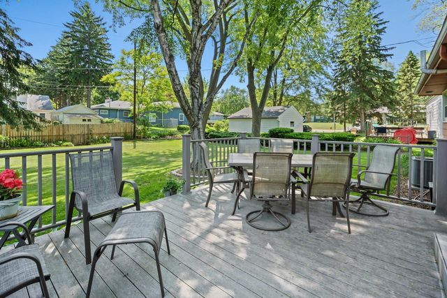 7820 N 46th STREET, Brown Deer, WI 53223