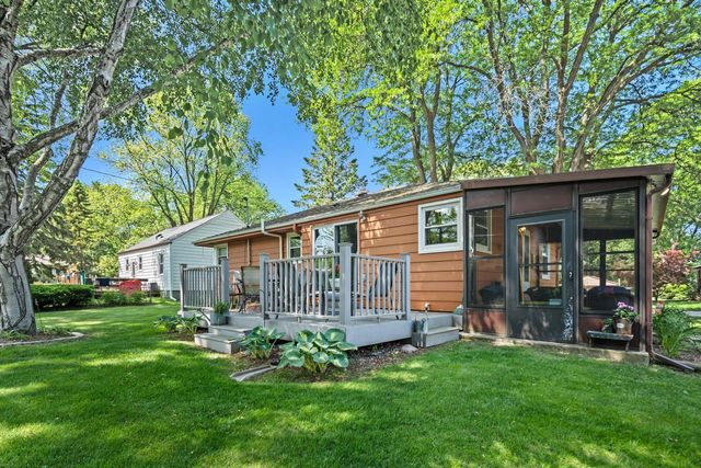 7820 N 46th STREET, Brown Deer, WI 53223