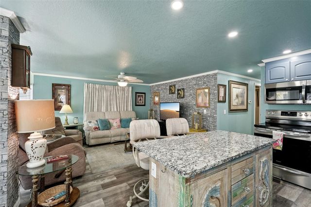 712 ROMA ROAD, Venice, FL 34285