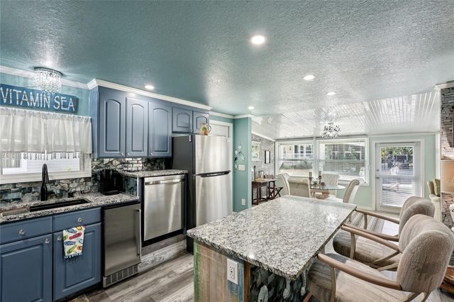 712 ROMA ROAD, Venice, FL 34285