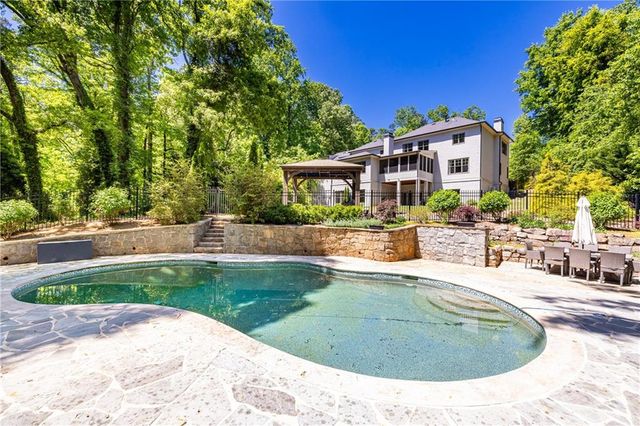 480 Mount Vernon Highway, Atlanta, GA 30327
