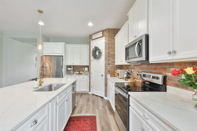 11527 CEDAR VALLEY DRIVE, Riverview, FL 33569