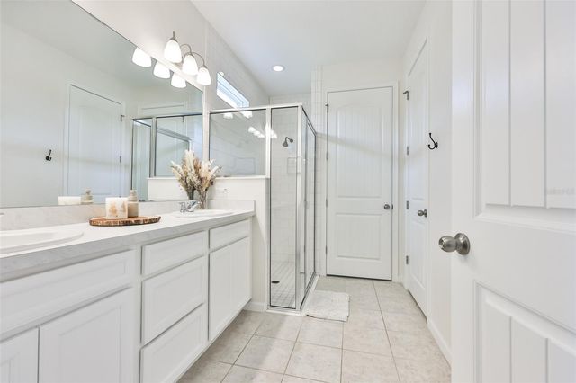 11527 CEDAR VALLEY DRIVE, Riverview, FL 33569