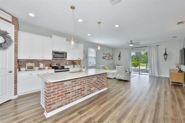 11527 CEDAR VALLEY DRIVE, Riverview, FL 33569