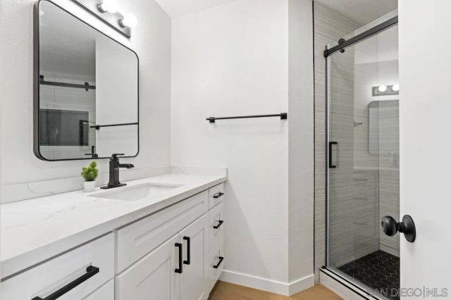 7048 Camino Degrazia 237, San Diego, CA 92111