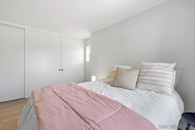 7048 Camino Degrazia 237, San Diego, CA 92111