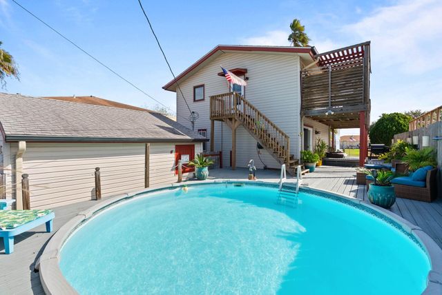 3211 Laguna Shores Road, Corpus Christi, TX 78418