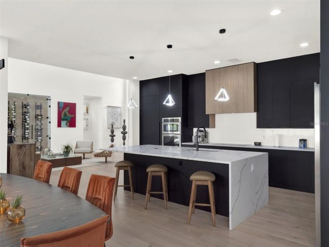 9111 MID PINES COURT, Orlando, FL 32819