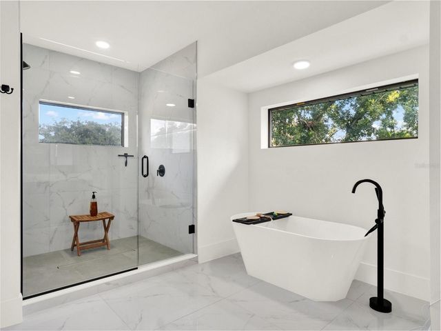 9111 MID PINES COURT, Orlando, FL 32819