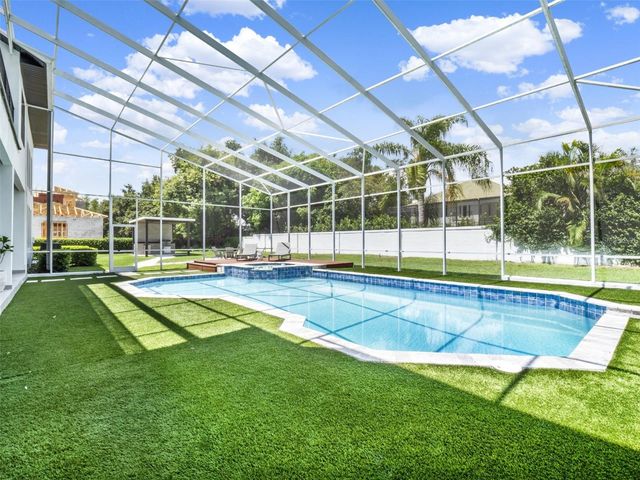 9111 MID PINES COURT, Orlando, FL 32819