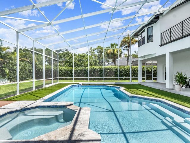 9111 MID PINES COURT, Orlando, FL 32819