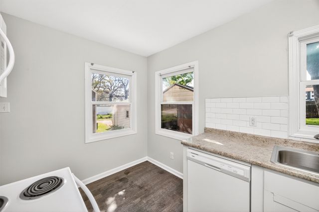 3100 Garden Avenue, Des Moines, IA 50310