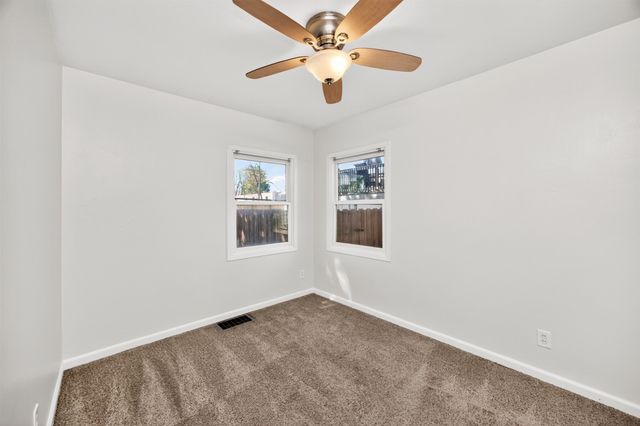 3100 Garden Avenue, Des Moines, IA 50310