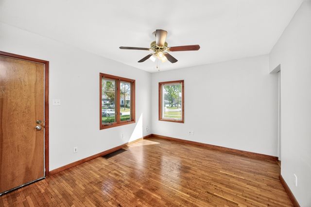 3100 Garden Avenue, Des Moines, IA 50310