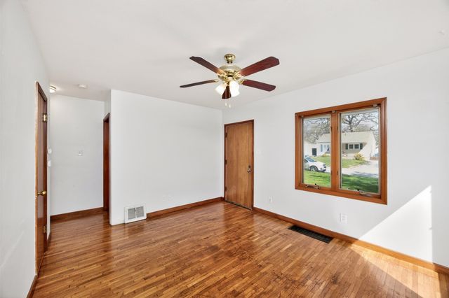 3100 Garden Avenue, Des Moines, IA 50310