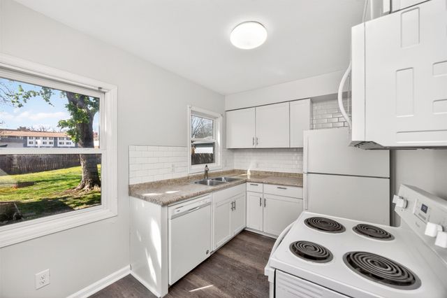3100 Garden Avenue, Des Moines, IA 50310
