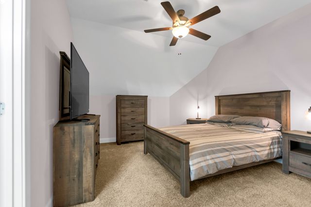1381 Reda Drive, Clarksville, TN 37042