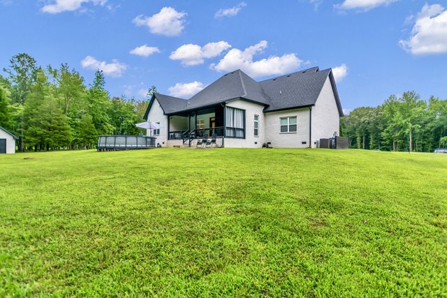 1381 Reda Drive, Clarksville, TN 37042