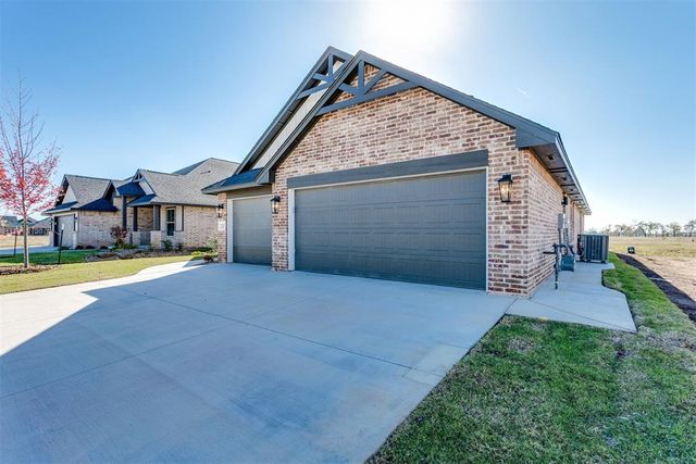 2220 SW 160th Street, Oklahoma City, OK 73170