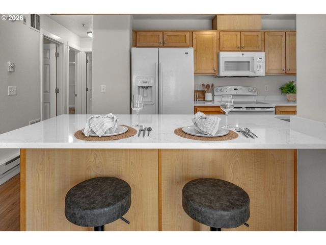 15040 Sw MALLARD Dr 203, Beaverton, OR 97007