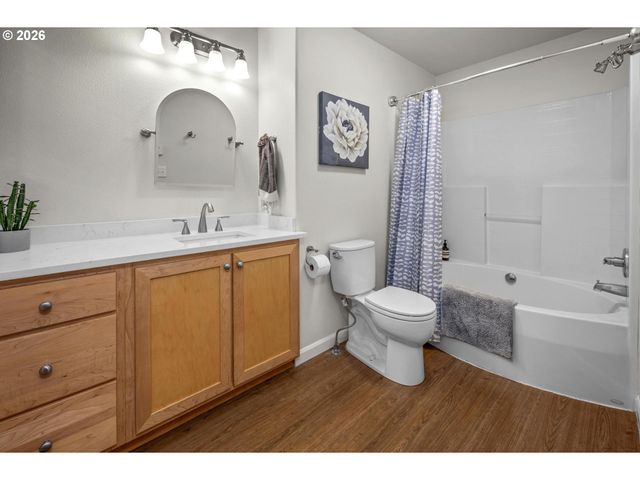 15040 Sw MALLARD Dr 203, Beaverton, OR 97007