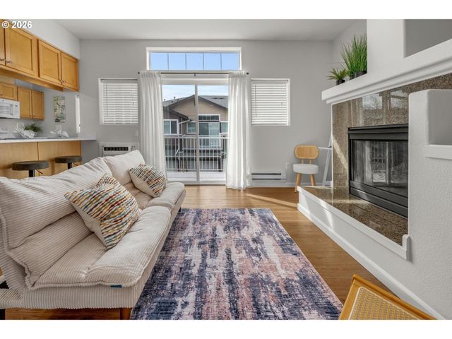 15040 Sw MALLARD Dr 203, Beaverton, OR 97007