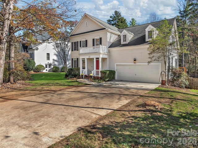 906 Woodvine Road, Asheville, NC 28803