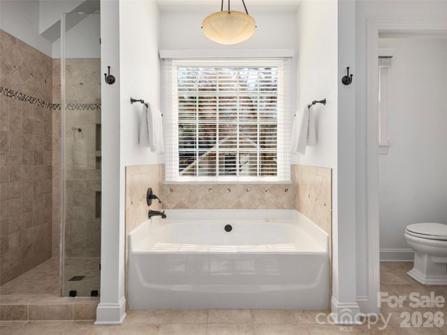 906 Woodvine Road, Asheville, NC 28803