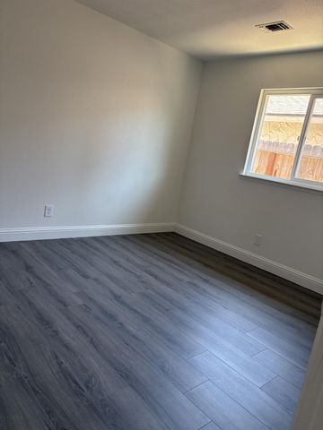 3417 Mitchell Avenue, Selma, CA 93662