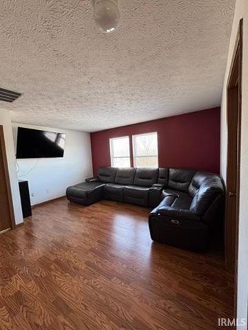 1920 Honeybrook Way, Lafayette, IN 47909