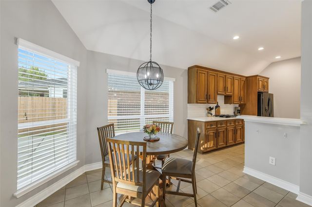 13739 Sherburn Manor Drive, Cypress, TX 77429