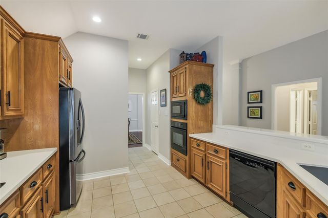 13739 Sherburn Manor Drive, Cypress, TX 77429